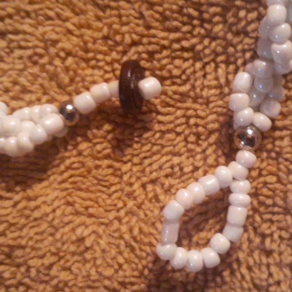 boho style seed bead necklace with abalone shell. - Picture 2 of 4